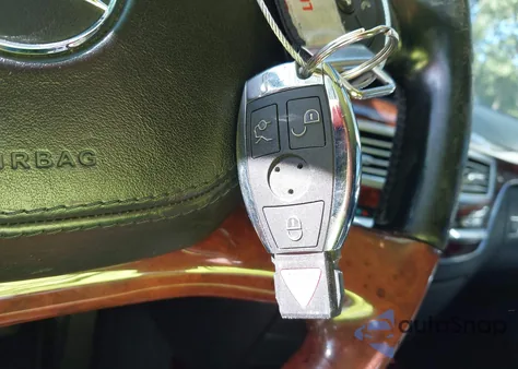 2011 Mercedes-Benz S 550 4Matic from USA, damaged, VIN WDDNG8GB1BA386891